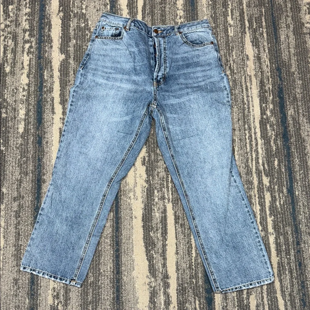 Size 10 Versona Light Blue Modern Straight Buttonfly Ankle Jeans - Picture 2 of 5